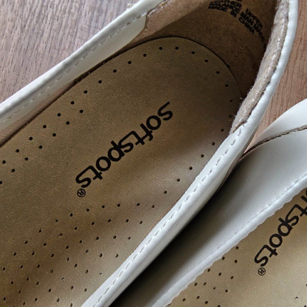 NEVER WORN SOFT SPOTS BONE WHITE GENUINE LEATHER LOAFERS SIZE 9.5 & 10N - Picture 10 of 16